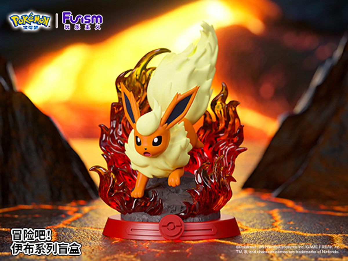 Pokémon Eevee Figurines: Mystery Eevee Box (1 Random Eevee or Eeveelution Figurine, Chinese) LIVE OR SEALED